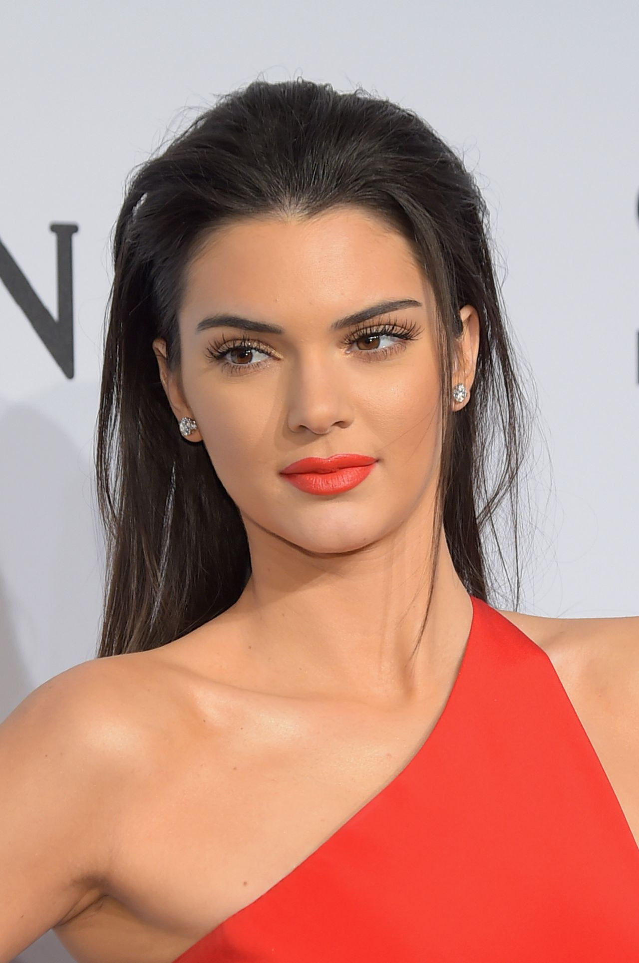 Kendall Jenner'dan yoga pozları - Sayfa 39