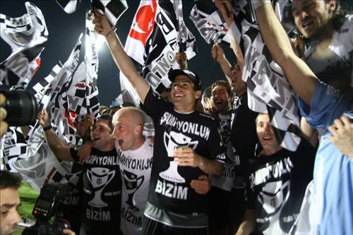 Beşiktaş'ın şampiyonluk kutlamaları - Sayfa 8