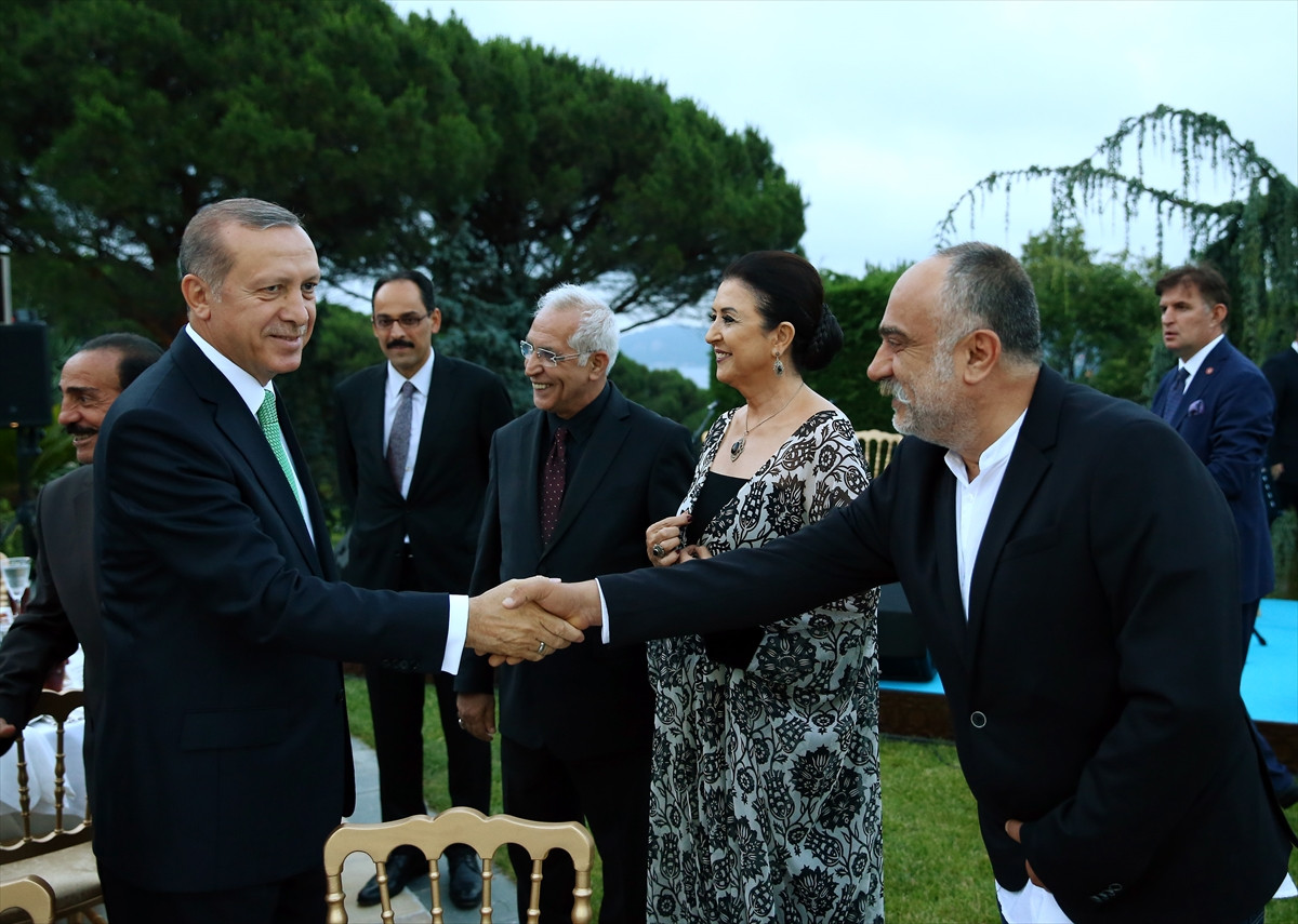 Erdoğan'ın iftar yemeğinde ünlüler geçidi - Sayfa 22