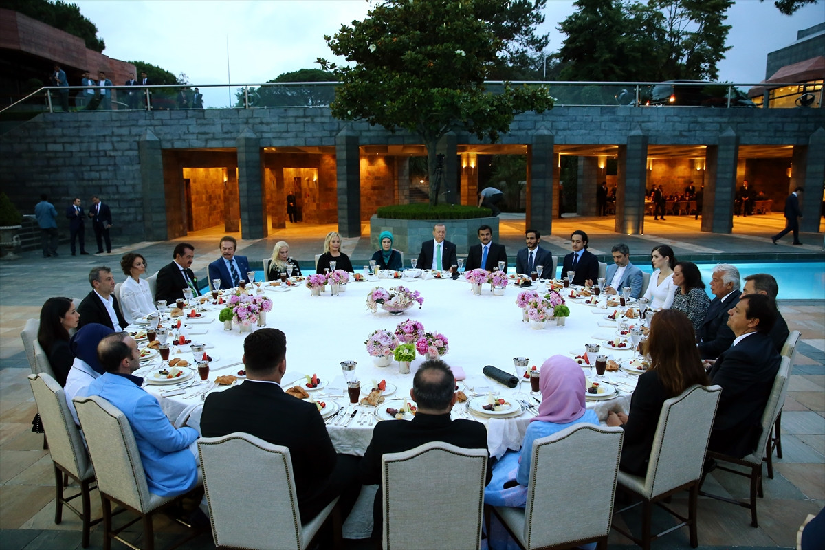 Erdoğan'ın iftar yemeğinde ünlüler geçidi - Sayfa 27