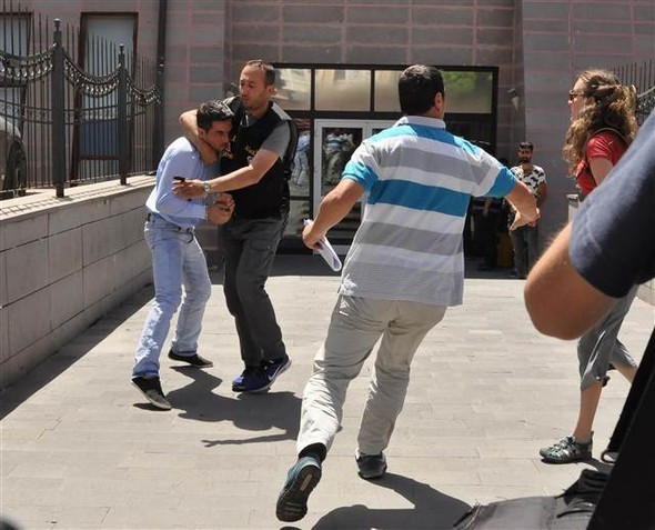 Beni Affet'in Feridesi zanlıyı görünce çılgına döndü! - Sayfa 4