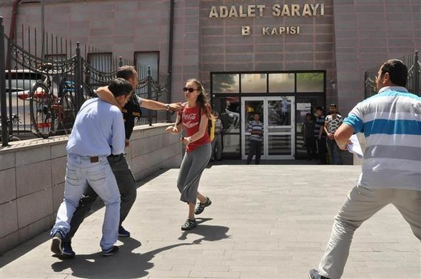 Beni Affet'in Feridesi zanlıyı görünce çılgına döndü! - Sayfa 7