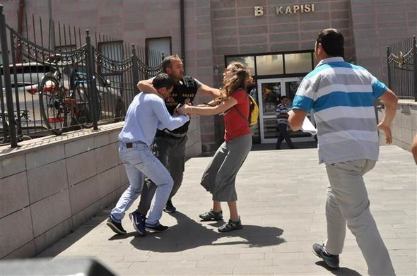 Beni Affet'in Feridesi zanlıyı görünce çılgına döndü! - Sayfa 11