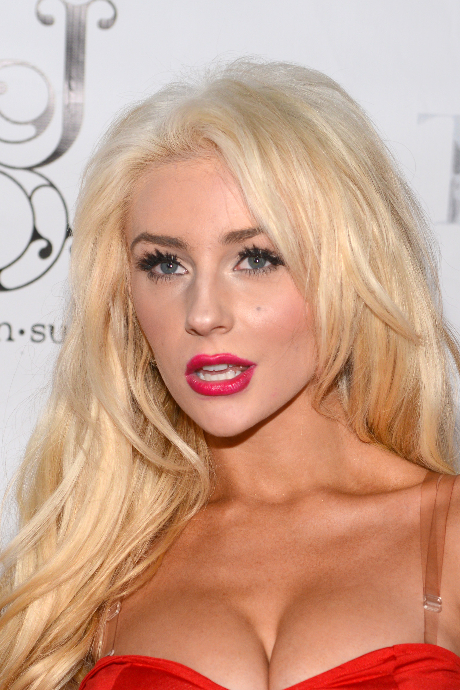 Courtney Stodden çırılçıplak soyundu! - Sayfa 10