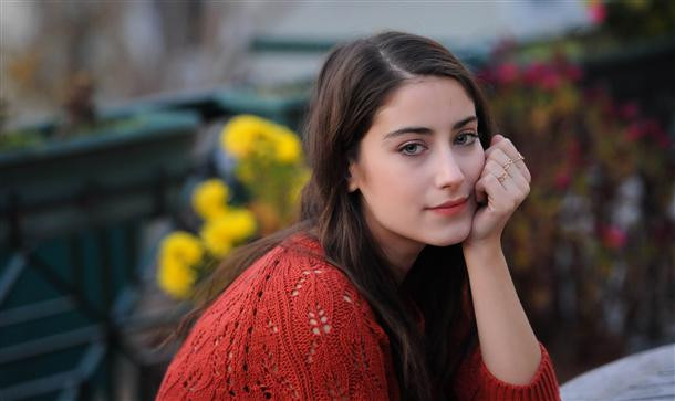 Hazal Kaya'dan aşk tanımı! - Sayfa 6