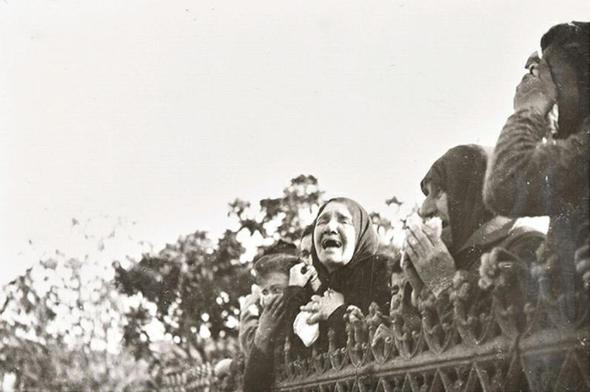 Atatürk'ün cenaze töreni görüntüleri: Bir millet kurtarıcısına ağlıyor - Sayfa 12