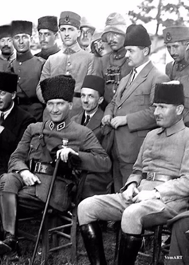 Atatürk'ün leblebilerini aşıran çocuğun arşivinden çıktı! - Sayfa 9