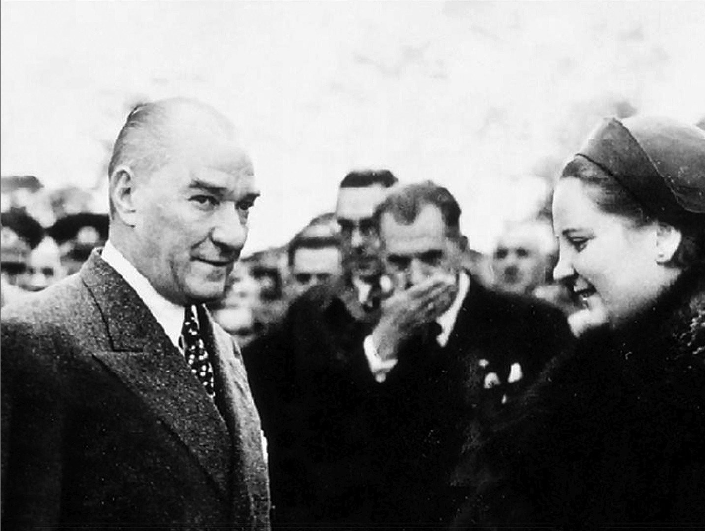 Atatürk'ün leblebilerini aşıran çocuğun arşivinden çıktı! - Sayfa 36