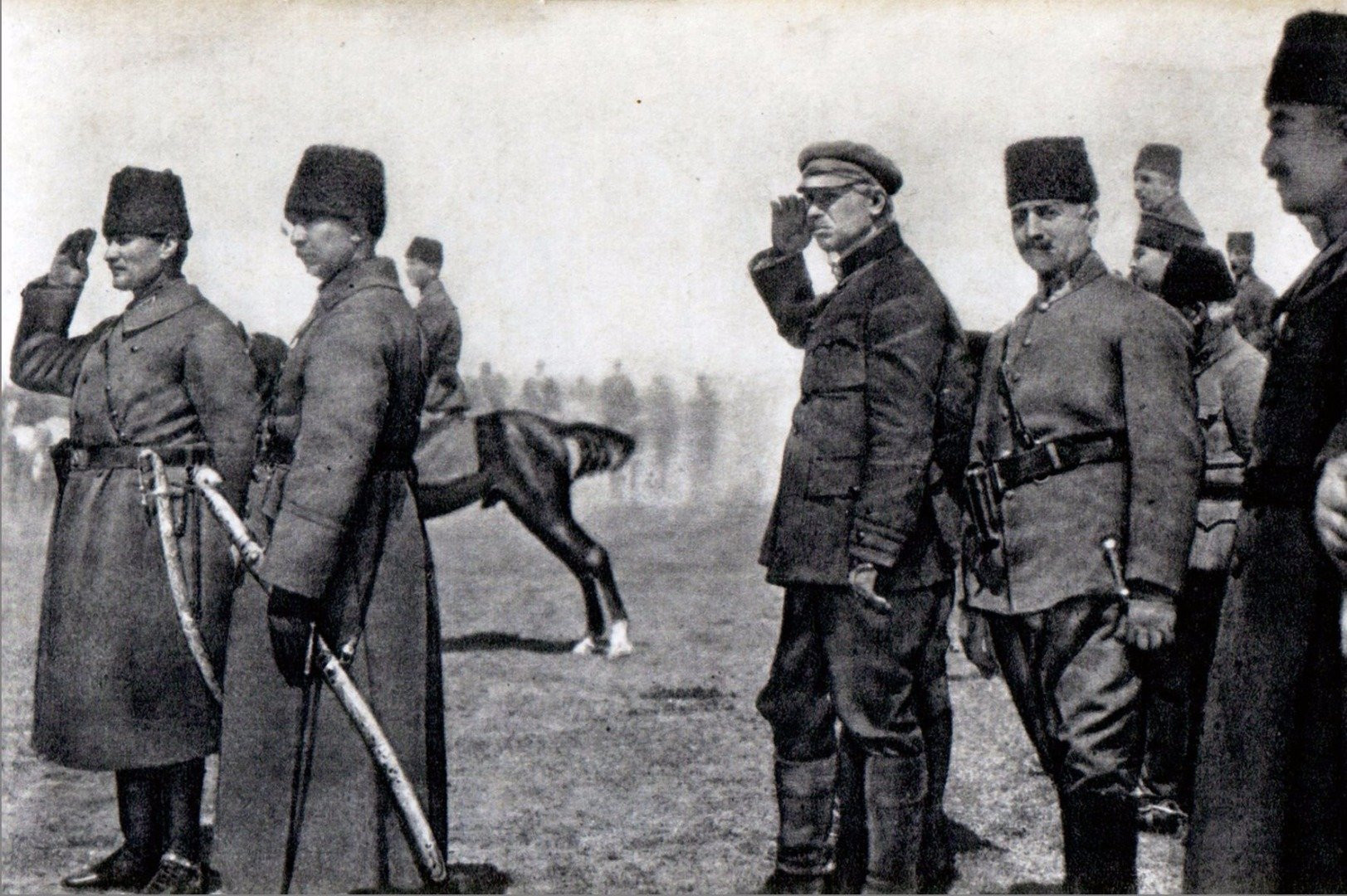 Atatürk'ün leblebilerini aşıran çocuğun arşivinden çıktı! - Sayfa 37