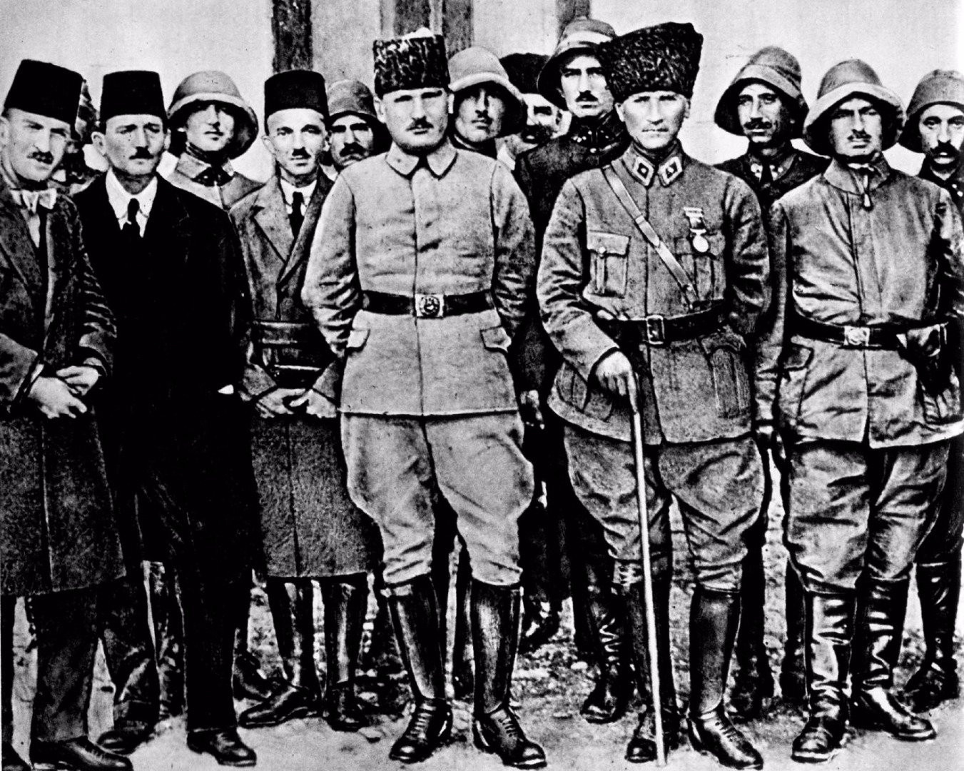 Atatürk'ün leblebilerini aşıran çocuğun arşivinden çıktı! - Sayfa 41