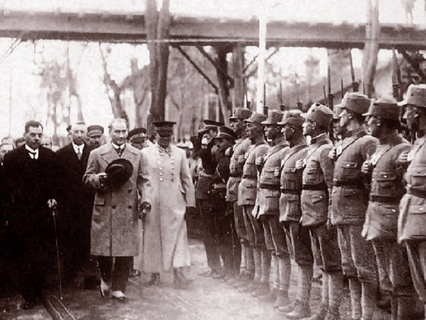 Atatürk'ün leblebilerini aşıran çocuğun arşivinden çıktı! - Sayfa 45