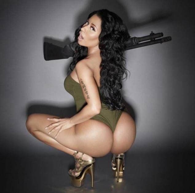 Nicki Minaj’dan olay poz - Sayfa 16