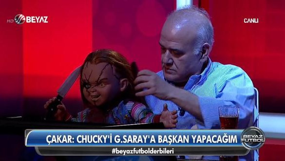 Ahmet Çakar programa Chucky ile çıktı, sosyal medya sallandı! - Sayfa 6