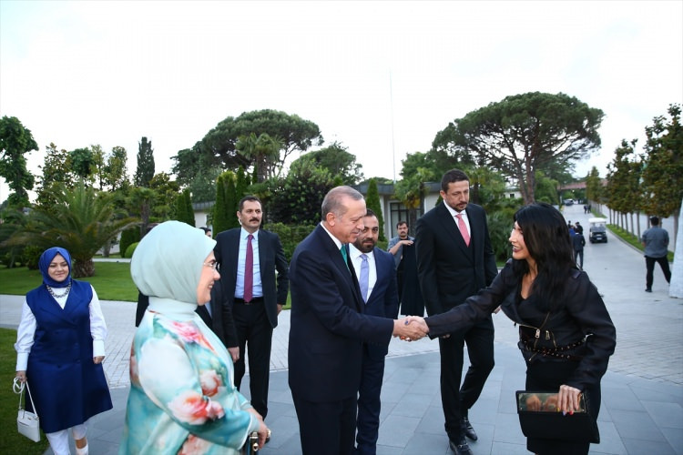 Cumhurbaşkanı Erdoğan'ın iftar yemeğine ünlü akını - Sayfa 52