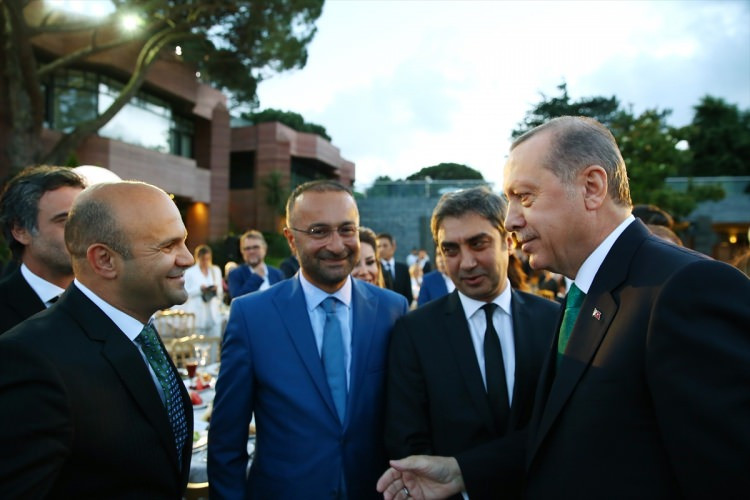 Cumhurbaşkanı Erdoğan'ın iftar yemeğine ünlü akını - Sayfa 54