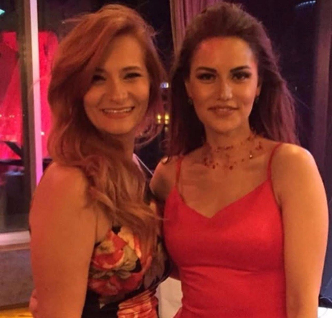 Fahriye Evcen'in kına gecesinden ilk görüntüler - Sayfa 2