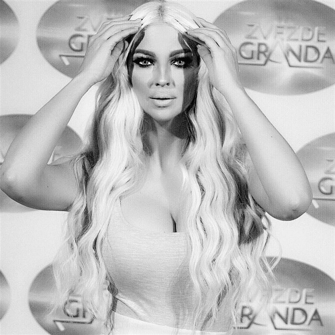 Jelena Karleusa çılgına döndü: Kıçımı öpün bitkinlikten ölün! - Sayfa 86