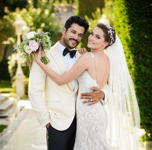 Burak Özçivit ile Fahriye Evcen'den kötü haber! Araları bozuk! - Sayfa 2