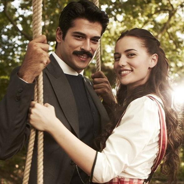 Burak Özçivit ile Fahriye Evcen'den kötü haber! Araları bozuk! - Sayfa 7