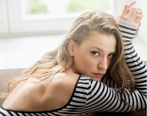 Cannes'da Serenay Sarıkaya rüzgarı - Sayfa 17