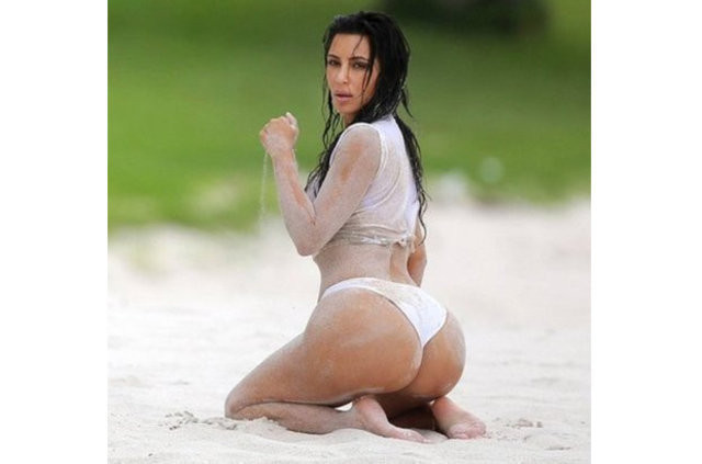 Kim Kardashian sahilde spor yaptı! - Sayfa 13