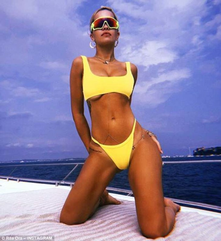 Rita Ora'dan seksi tatil pozları - Sayfa 2