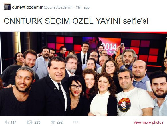 CNN Türk ekibinden yayın öncesi seçim selfie'si! - Resim : 1