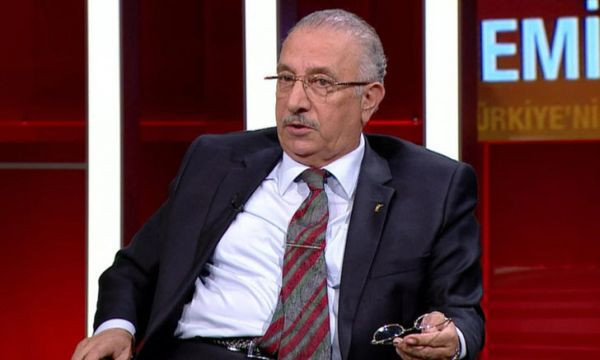 'Gazete yazımı sansürledi' diyen köşe yazarından şok çıkış! 'Bu ülke Cumhurbaşkanının çiftliği değil' - Resim : 1