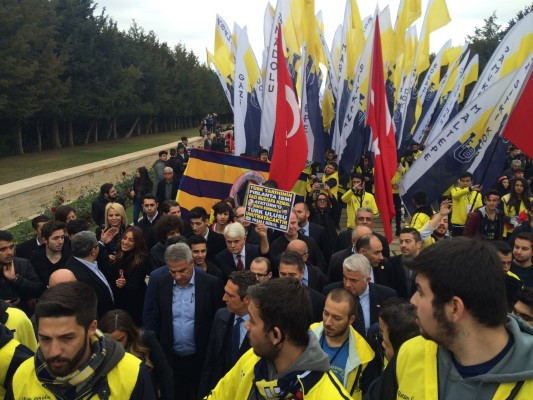 Ali Koç 3 bin Fenerliyle Anıtkabir'e çıktı! - Resim : 2