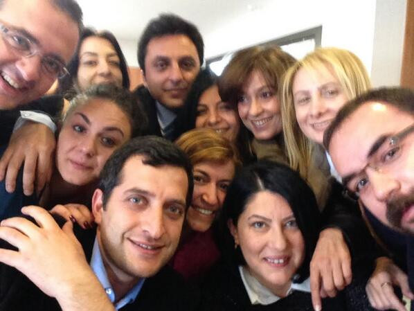 Vatan muhabirlerinden veda selfiesi! - Resim : 1